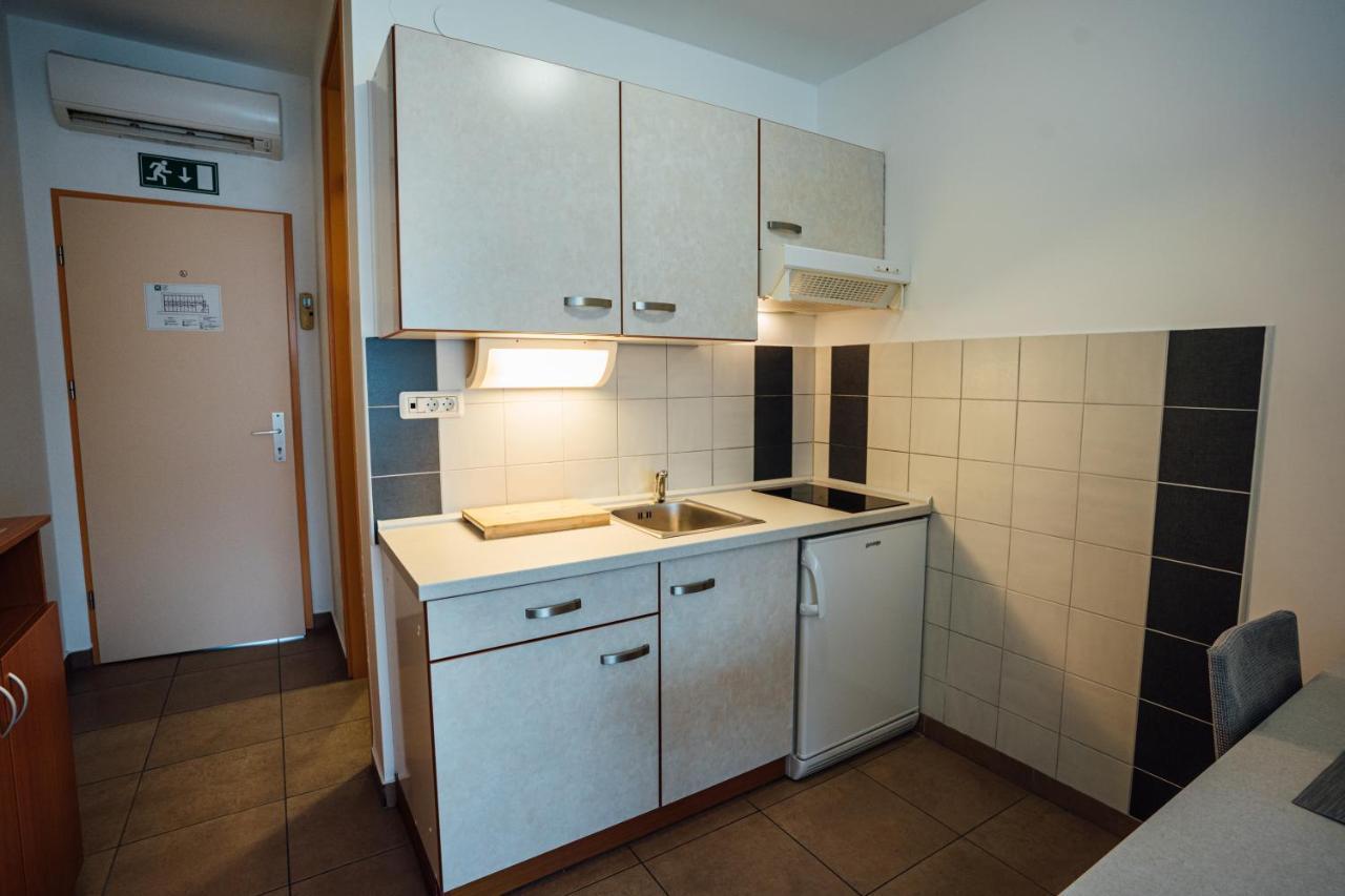 Sežana Sobe Rooms Nataly מראה חיצוני תמונה