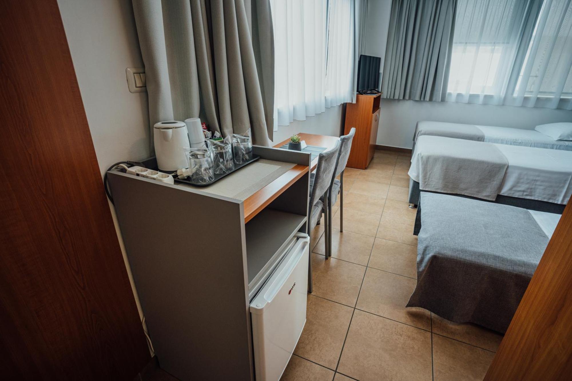 Sežana Sobe Rooms Nataly מראה חיצוני תמונה